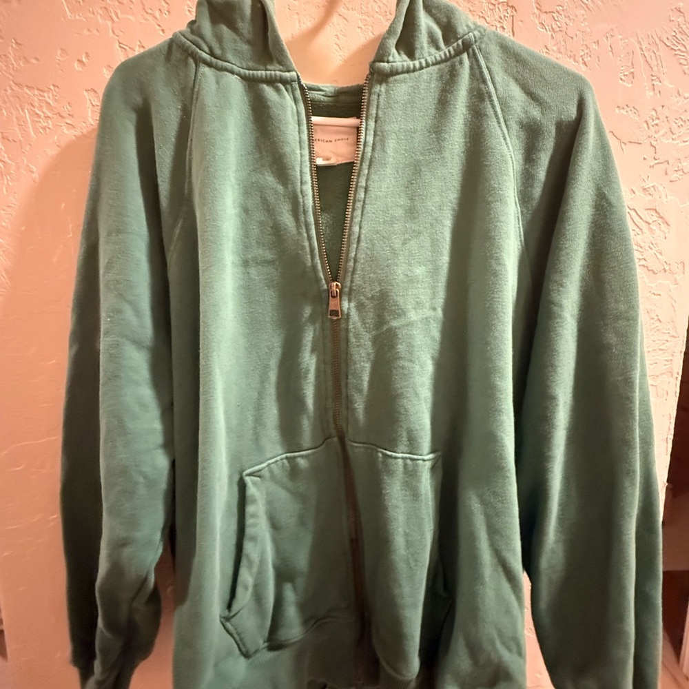 American Eagle Outfitters Green Crew Neck Sweater